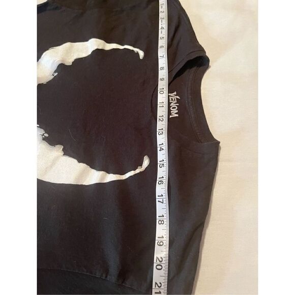 Marvel Venom Tee - Picture 10 of 10